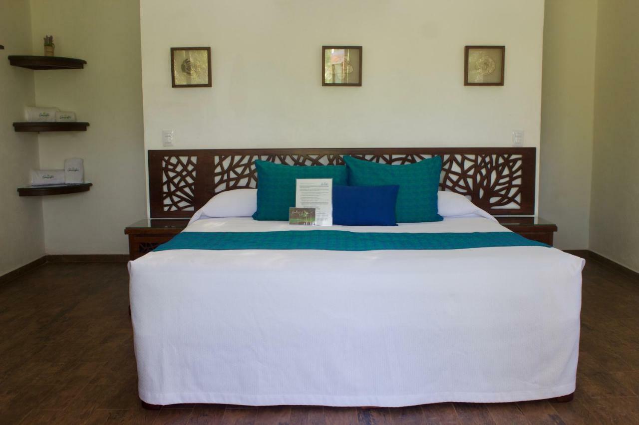 Ananta Hotel Casitas Exterior foto